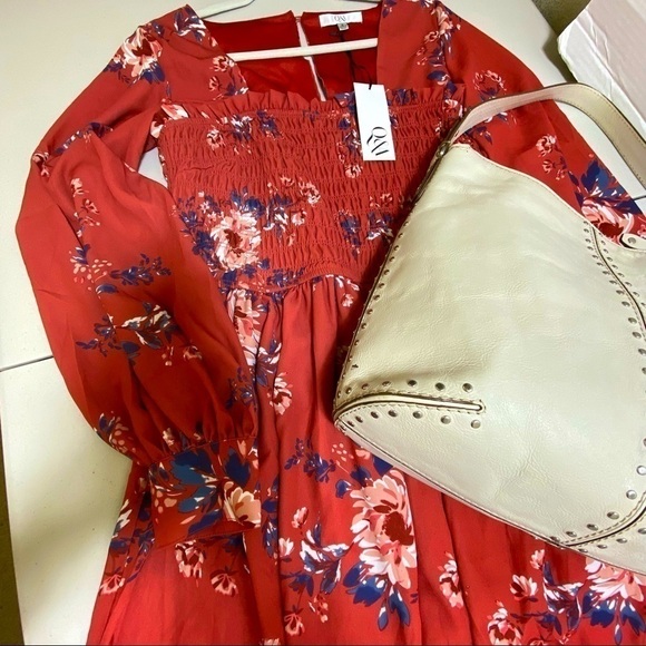 BNWT Q&A Gathered bodice Floral Long Sleeve Mini Dress - Picture 2 of 15